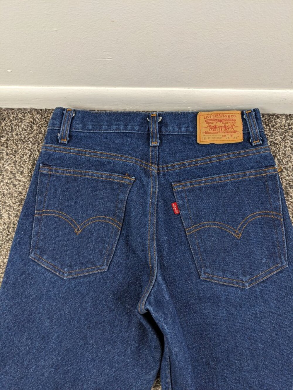 Vintage 80s Levis 720 Jeans 28x34 High Rise Dark Wash Student Fit 1982 USA Made - Picture 7 of 13
